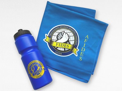 afides toalla y bidon